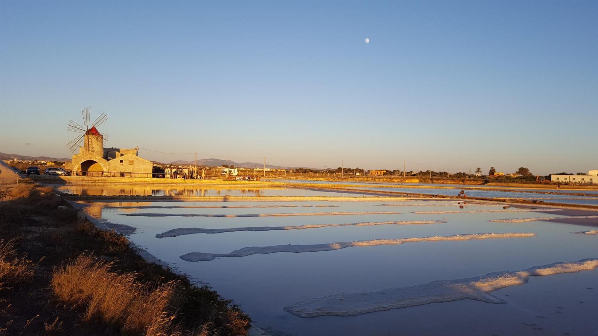 La Casa Di Paoletta A Due Passi Dal Mare Lägenhet Trapani Exteriör bild