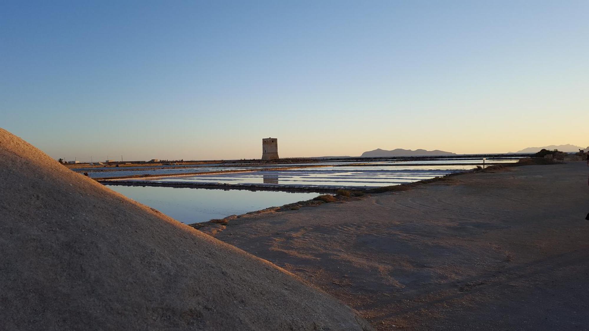 La Casa Di Paoletta A Due Passi Dal Mare Lägenhet Trapani Exteriör bild