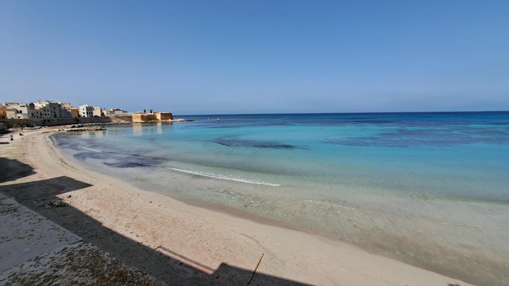 La Casa Di Paoletta A Due Passi Dal Mare Lägenhet Trapani Exteriör bild