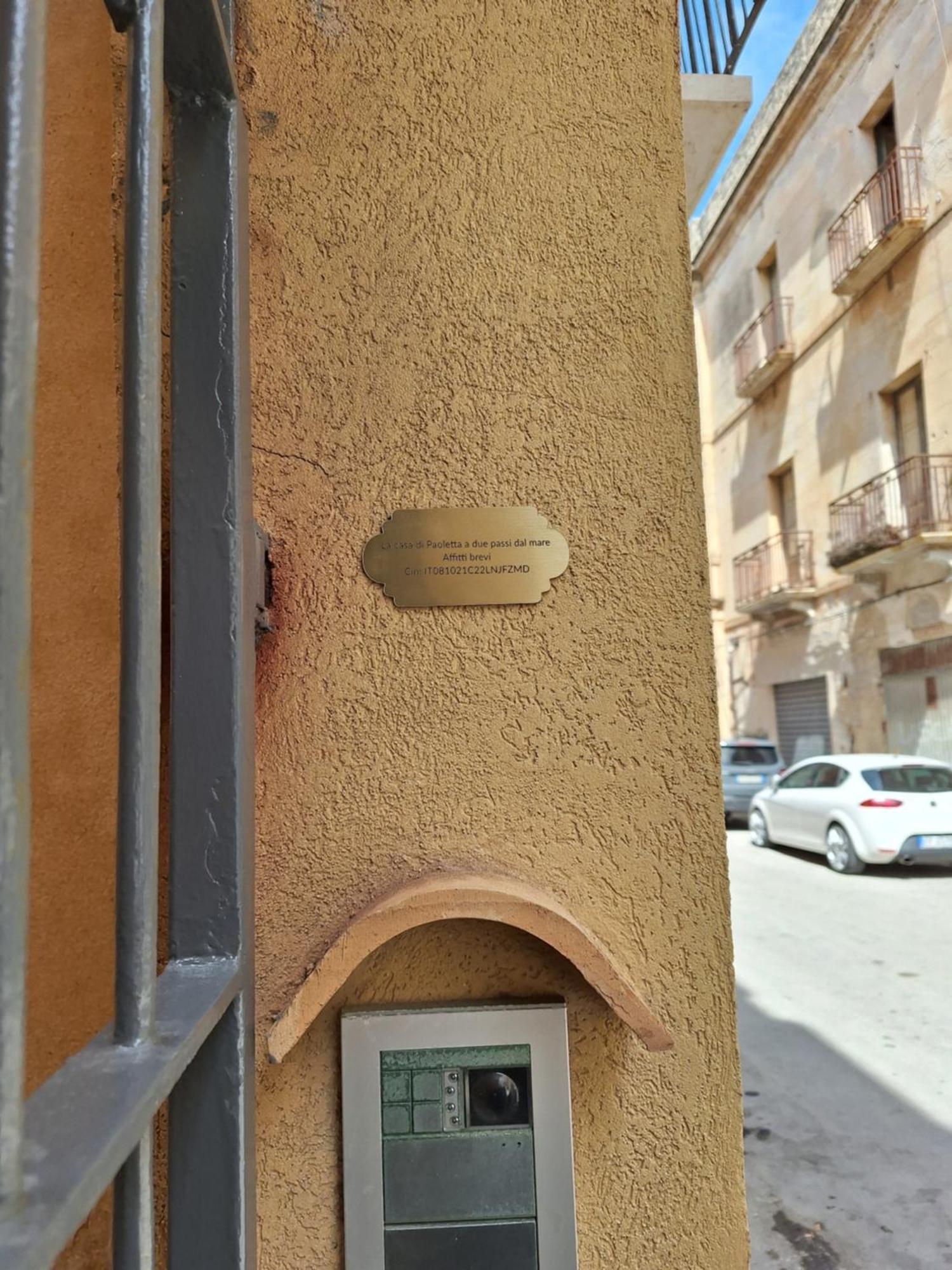 La Casa Di Paoletta A Due Passi Dal Mare Lägenhet Trapani Exteriör bild