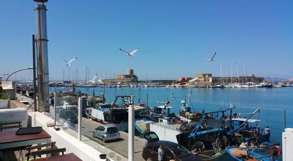 La Casa Di Paoletta A Due Passi Dal Mare Lägenhet Trapani Exteriör bild